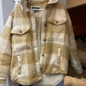 American eagle sherpa lined jacket